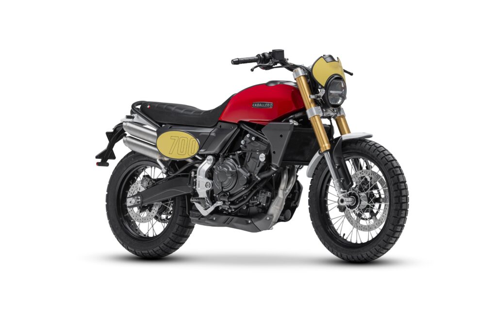 SCRAMBLER 700 (4)