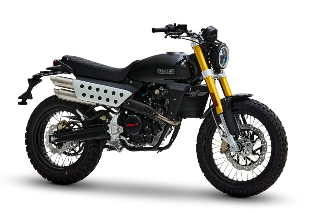 Caballero 125 Scrambler MY25 black (2)