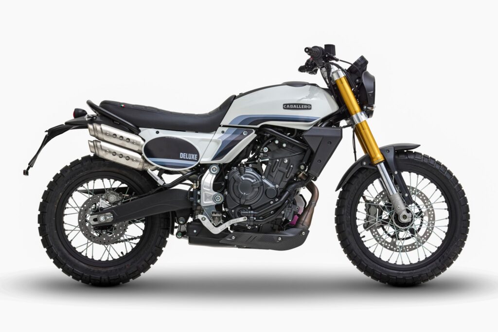 Caballero 700 Deluxe MY25 (1)