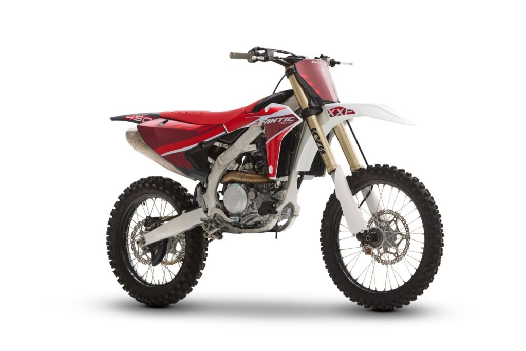 XXF 450 2025 studio (1)